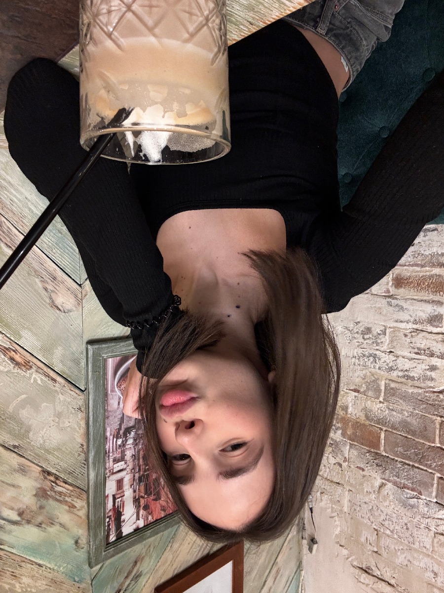 Fresh photos, fresh mood — Tina online in Guadalupe